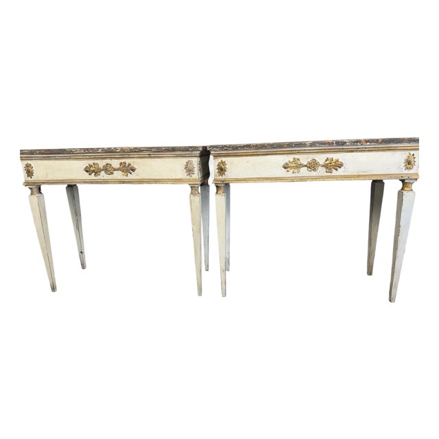 Pair of 1920s Italian Neoclassical Painted and Parcel-Gilt Console Tables Faux Marble For Sale