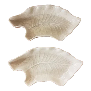 Pair of Vintage Usa Pottery #2855 Ceramic Leaf Trays Dishes