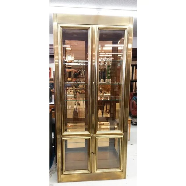 Hollywood Regency 1970s Mastercraft Brass Vitrine For Sale - Image 3 of 7