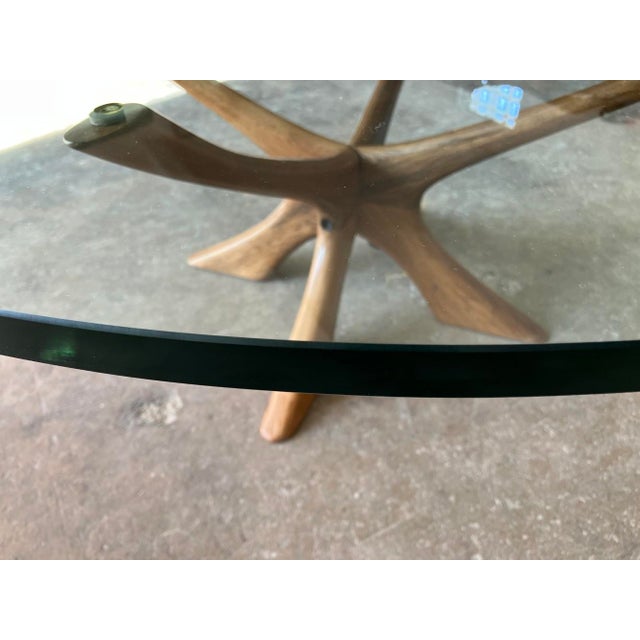 1960s Vintage Coffee Table in Glass by Illum Wikkelsø for Niels Eilersen, 1960s For Sale - Image 5 of 11