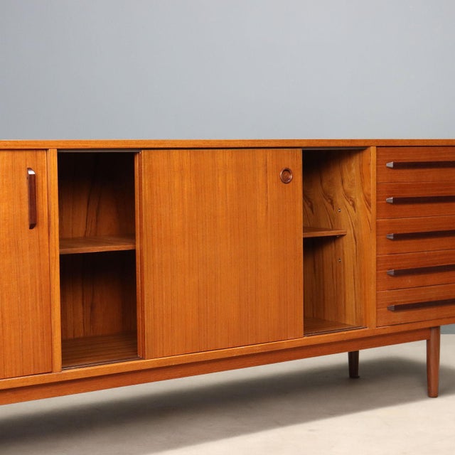 Vintage Teak Sideboard, 1960s For Sale - Image 4 of 13