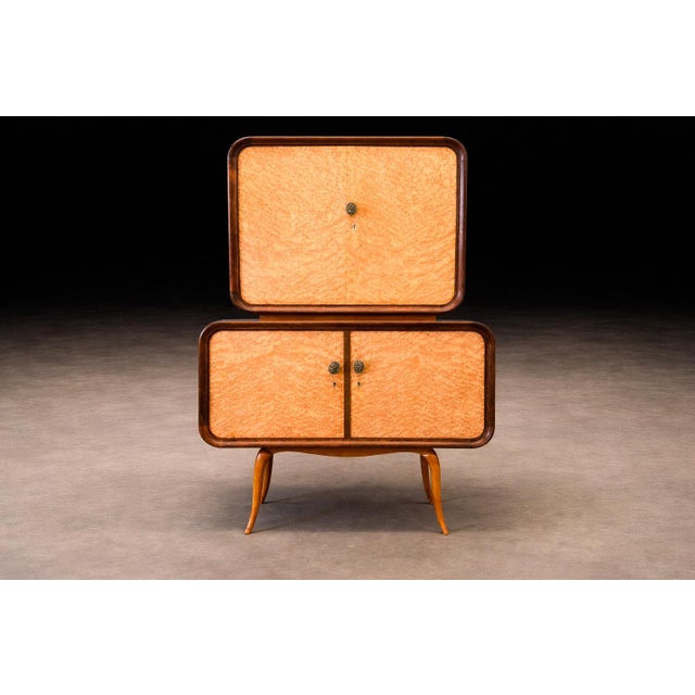 Brown Mid-Century Bar Cabinet in Brazilian Rosewood With Mirrored & Glass Interior, Brazil, 1960s For Sale - Image 8 of 15