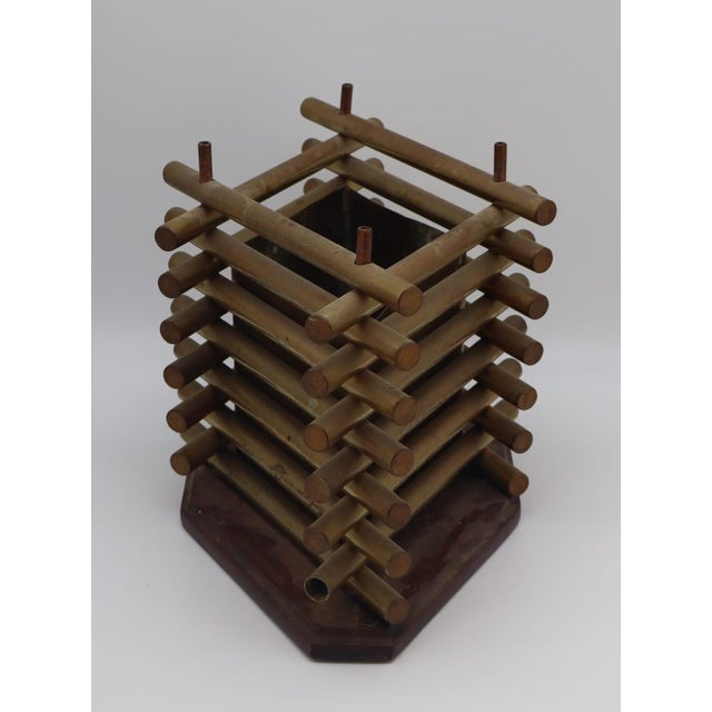 Mid-Century Modern Sculptural Brass & Copper Planter, 1950s, in Good conditions. Designed 1950 to 1959