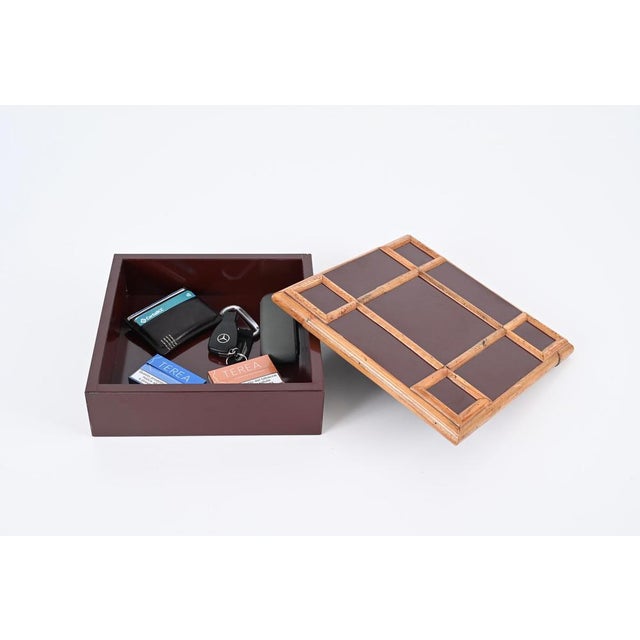 Italian Bakelite and Bamboo Square Decorative Box by Tommaso Barbi, 1980s For Sale - Image 14 of 16