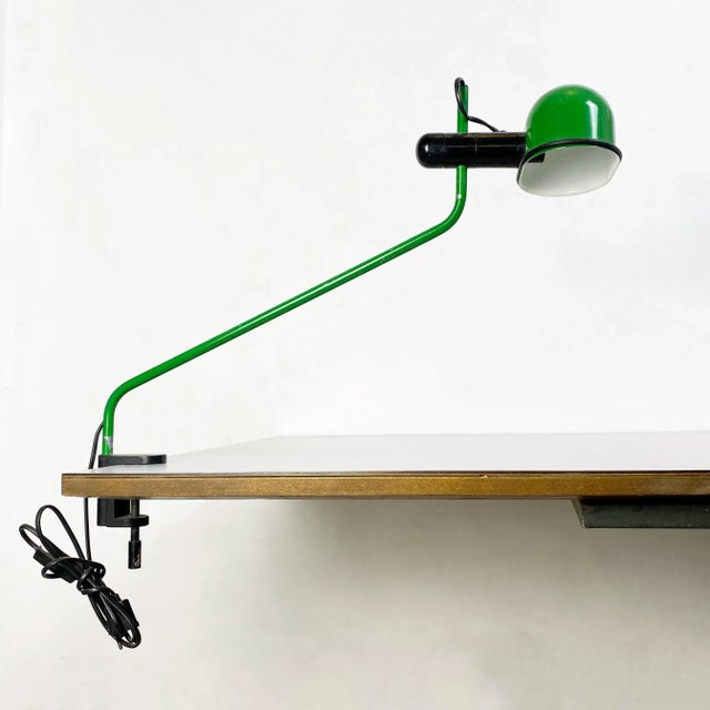 Mid-Century Italian Modern Green Metal Clamp-on Table Lamp, 1980s For Sale - Image 3 of 10