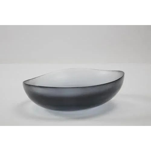 1960s Bowl in Wrought Glass by Tobia Scarpa for Venini, 1960s For Sale - Image 5 of 10
