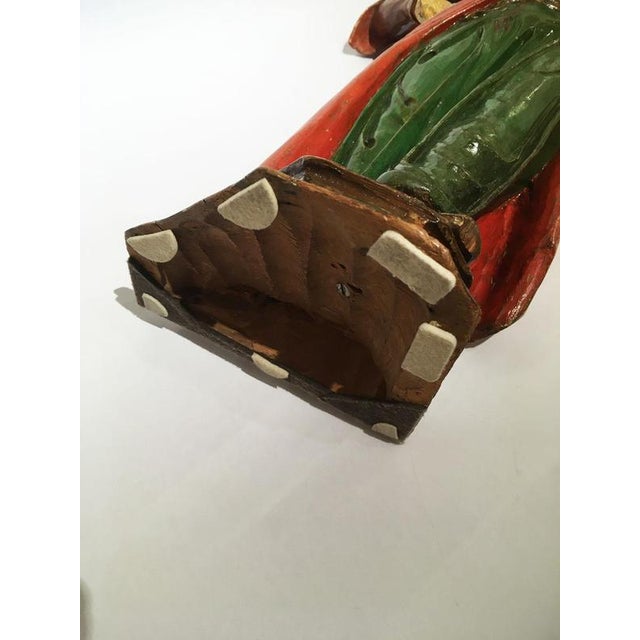 Venezian Polychrome Lacquered and Wooden Engraved Sculpture, 1750 For Sale - Image 14 of 18