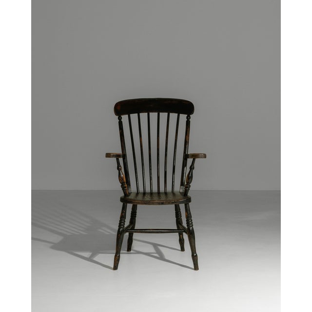 19th Century English Windsor Spindle-Back Armchair In Original Patina For Sale - Image 16 of 18
