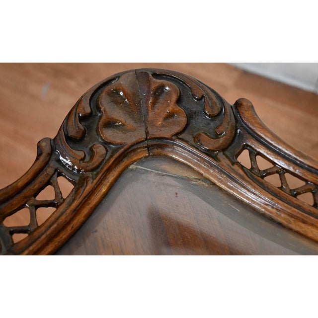 1920 Antique French Louis XV Walnut Floral Inlay Coffee Table With Glass Tray For Sale - Image 11 of 13