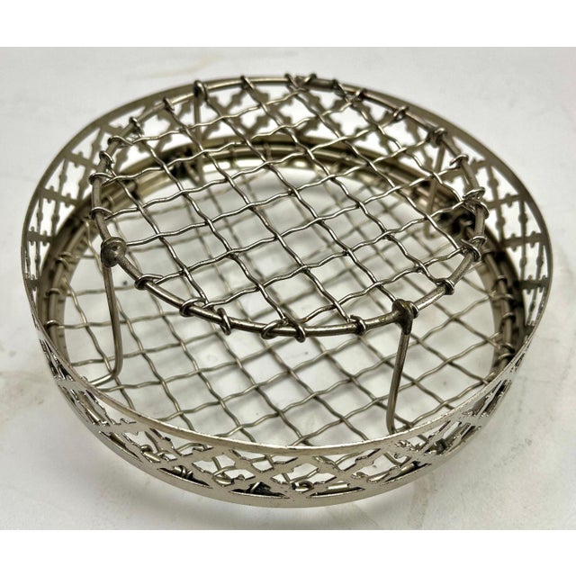 Gold Large Pique Fleurs Vase in Cut-to-Clear Crystal with Grille from Val Saint Lambert, 1935 For Sale - Image 8 of 11