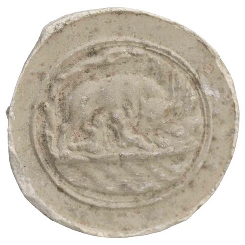 Ancient Neoclassical Cameo Intaglio with Capitoline She-Wolf, 19th Century For Sale - Image 5 of 5