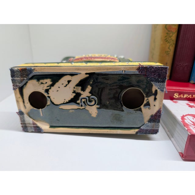 Vintage Asian Ceramic Elephant Bookends – Chinese Chinoiserie Decorative Statement For Sale - Image 9 of 13