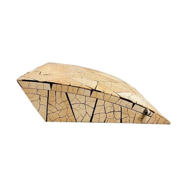 Tessellated inlaid coconut shell box with peg handles. The artistic backgrounds of the husband-wife duo Ria & Yiouri...