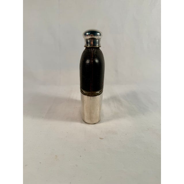 The perfect complement to accompany anyone with their country pursuits!! A beautiful addition to any collector. The...