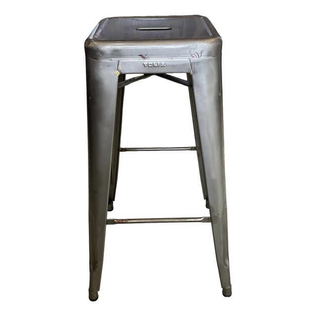 H75 Industrial Stackable Bar Stool in Varnished Metal by Xavier Pauchard for Tolix, 1950s For Sale