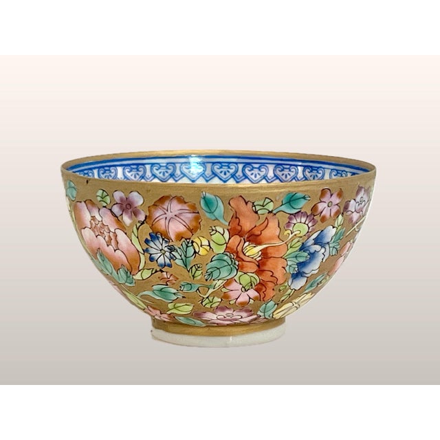 Fine Chinese Translucent Famille Rose 'Eggshell' Porcelain & Gilt Bowl (Millefleurs/Hundred Flowers) For Sale In Tampa - Image 6 of 11