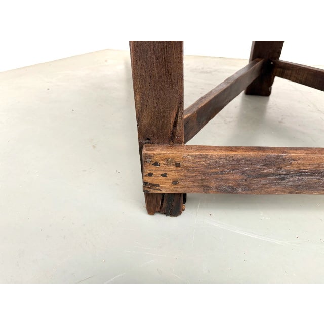 Round Folk Art Table in Oak, 1880 For Sale - Image 5 of 18