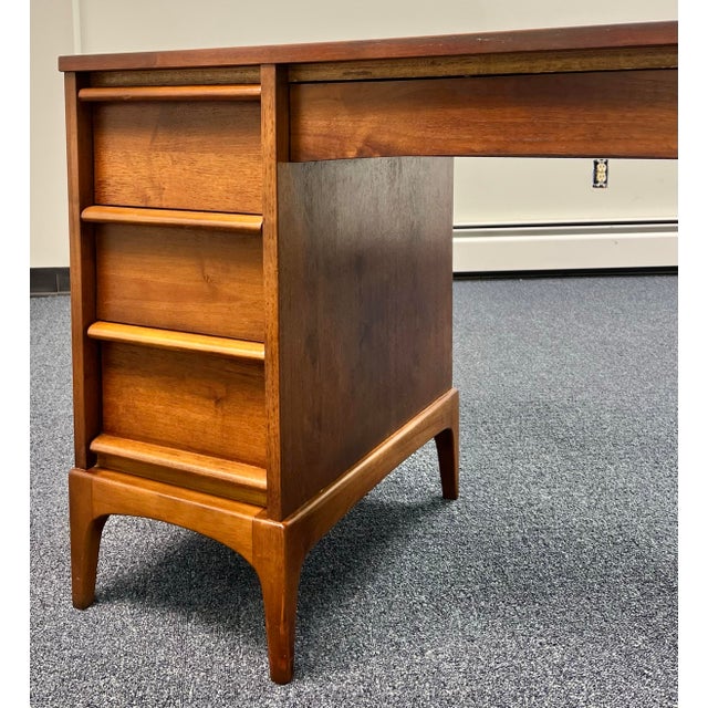 1960s Lane Mid Century Rhythm Walnut Desk For Sale - Image 5 of 10
