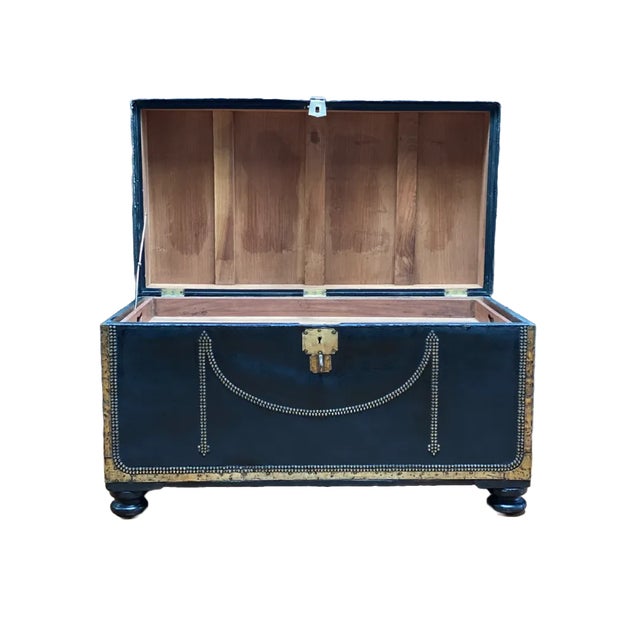 Chinese 19th Century Vintage Trade Large Leather & Brass Trunk For Sale - Image 3 of 12