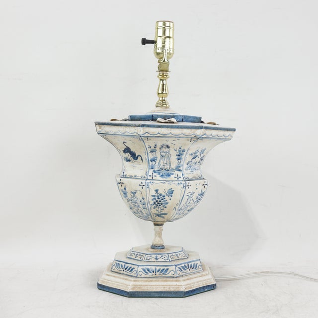 Pair of Vintage Hand-Painted Dutch Blue and White Tile-Style Metal Table Lamp - Octagonal Urn With Pastoral Scenes For Sale - Image 4 of 16