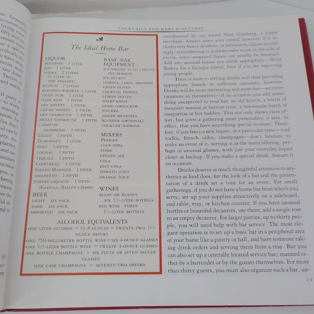 Red Martha Stewart Entertaining 1982 Hardcover Book, Illustrated Parties Cooking Hosting For Sale - Image 8 of 9