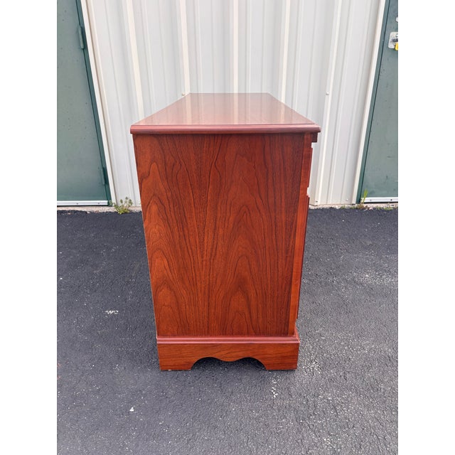 Broyhill Chippendale Style Cherry Sideboard Buffet For Sale - Image 6 of 12