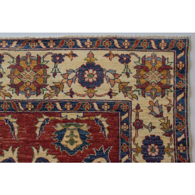 Textile Traditional Sultanabad Handwoven Rug, 1970s For Sale - Image 7 of 12