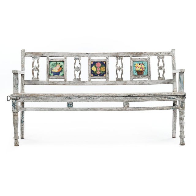 Banc en bois avec 3 carreaux de faience This piece is designed in the style of the selected designer and/or manufacturer