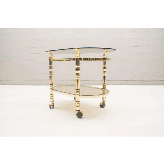 Mid-Century Modern Hollywood Regency Brass & Smoked Glass Serving Trolley, 1960s For Sale - Image 3 of 10
