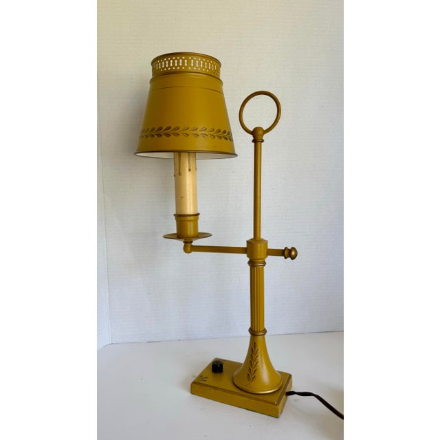 Vintage French Empire Bouillotte Mustard and Gold Tole Library Table Lamp For Sale In Los Angeles - Image 6 of 11