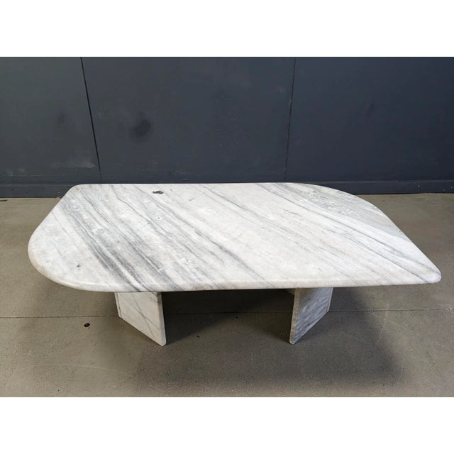 Vintage White Marble Coffee Table, 1970s For Sale - Image 10 of 13