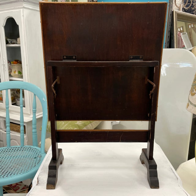 Amber Early 21st Century English Needlepoint Tilt Top Table/ Fire Screen For Sale - Image 8 of 11