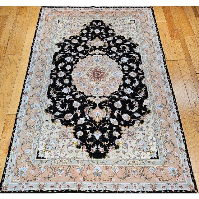 Fine Persian Tabriz Rug, Hand-Knotted Wool & Silk, Floral Pattern, Black & Ivory, 7x10 For Sale - Image 11 of 18