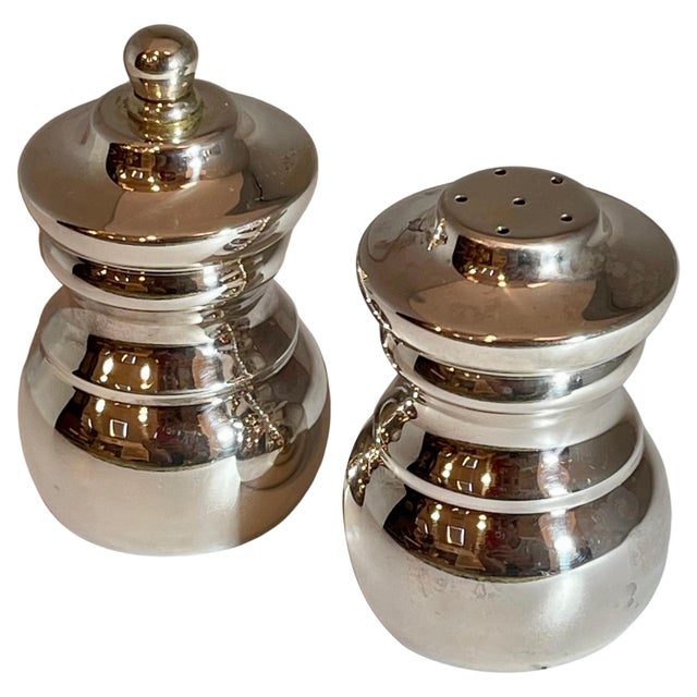 2020s Vintage Tiffany & Co. 925 Sterling 2 Silver Salt & Pepper Shaker Set 174 Gm For Sale - Image 5 of 8