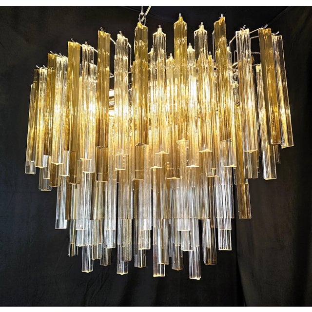 Vintage Murano chandelier, Venini style. with a beautiful oval shape, vintage style, very particular and design. with...