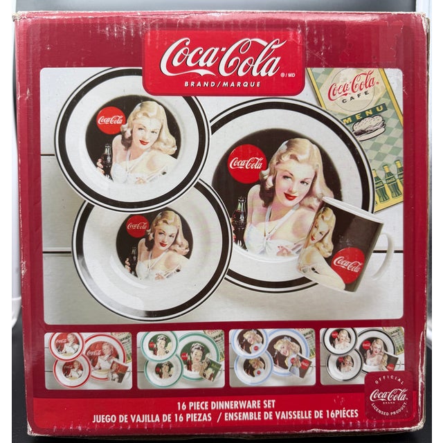 Vintage Coca-Cola American Girls Dinnerware Set, 1980s, Set of 16 For Sale - Image 12 of 13