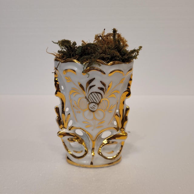 Porcelain Vase from Vieux Paris, France, 1930s For Sale - Image 4 of 13