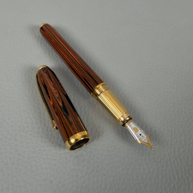 Ebonite Brun Clair M Fountain Pen from Louis Cartier, 1990s For Sale - Image 6 of 13