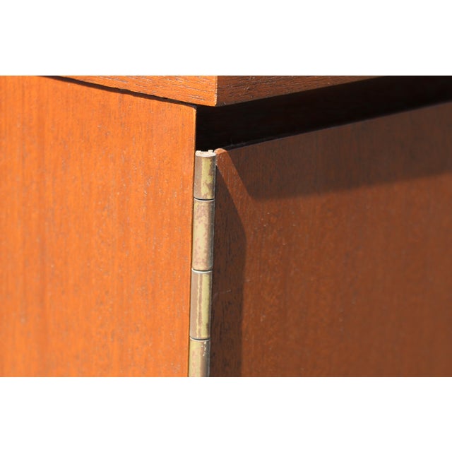 Mid-Century Modern Credenza by Paul McCobb, 'Irwin Collection' For Sale - Image 11 of 12