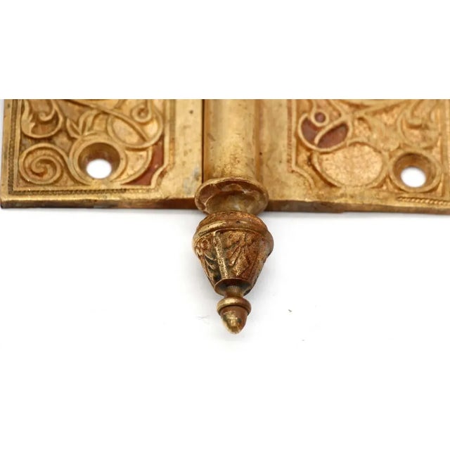 Victorian Early 20th Century Bronze Right Lift Off Butt Door Hinge For Sale - Image 3 of 7