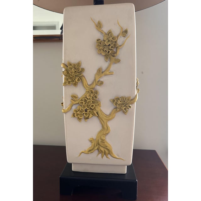 Ivory 1950s Nardini Studio Los Angeles Hollywood Regency Chinoiserie Ceramic Lamp For Sale - Image 8 of 10