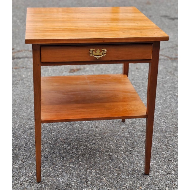 Traditional 20th Century Suters Reproductions Federal Style Solid Cherry Side Table For Sale - Image 3 of 10