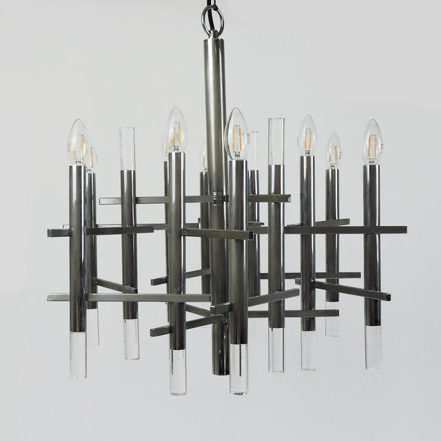 Silver Chrome and Acrylic Glass Chandelier by Sciolari, 1970s For Sale - Image 8 of 14