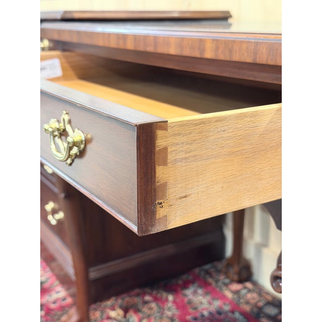Late 20th Century Henkel Harris Mahogany Marble Top Side Table With Ball & Claw Feet For Sale In New York - Image 6 of 12