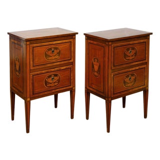 Pair of Italian Neoclassical 1800s Walnut Bedside Tables with Marquetry Décor For Sale