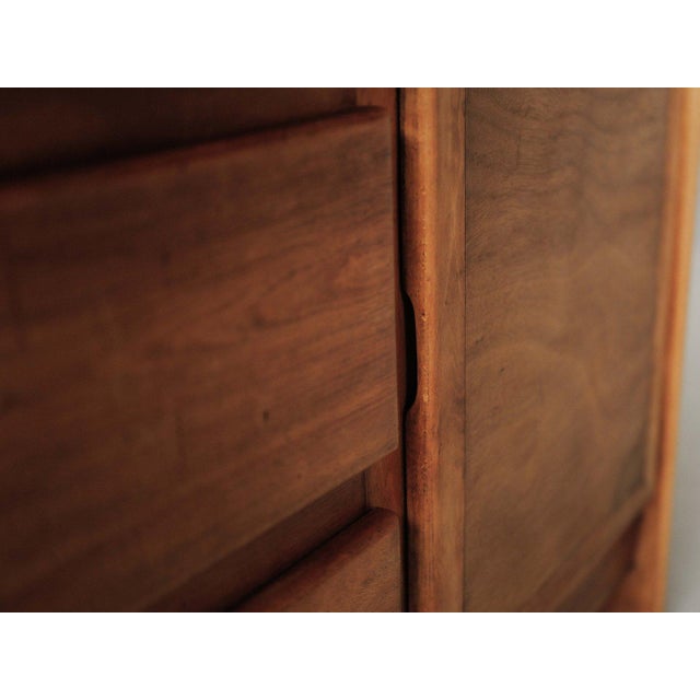 Industrial Vintage French Workshop Sideboard in Pine, 1970s For Sale - Image 3 of 18