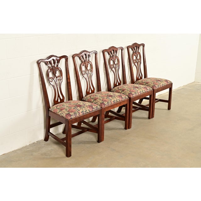 Henredon Henredon Georgian Carved Mahogany Dining Chairs, Set of Four For Sale - Image 4 of 14