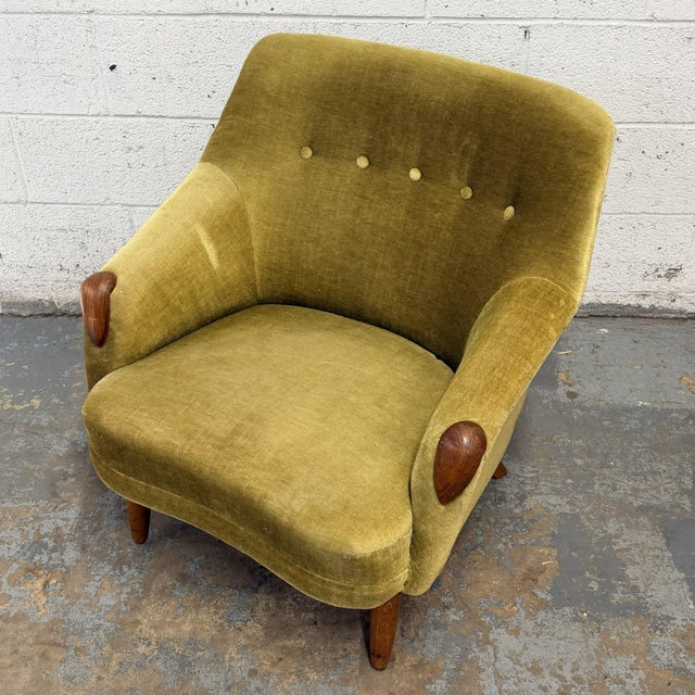 Mid 20th Century Danish Modern Green Mohair and Teak Lounge Chair, Circa 1950s For Sale - Image 5 of 8