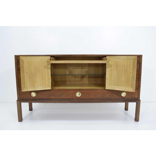 1950s Edward Wormley for Dunbar Cabinet with Brass Hardware For Sale - Image 10 of 14