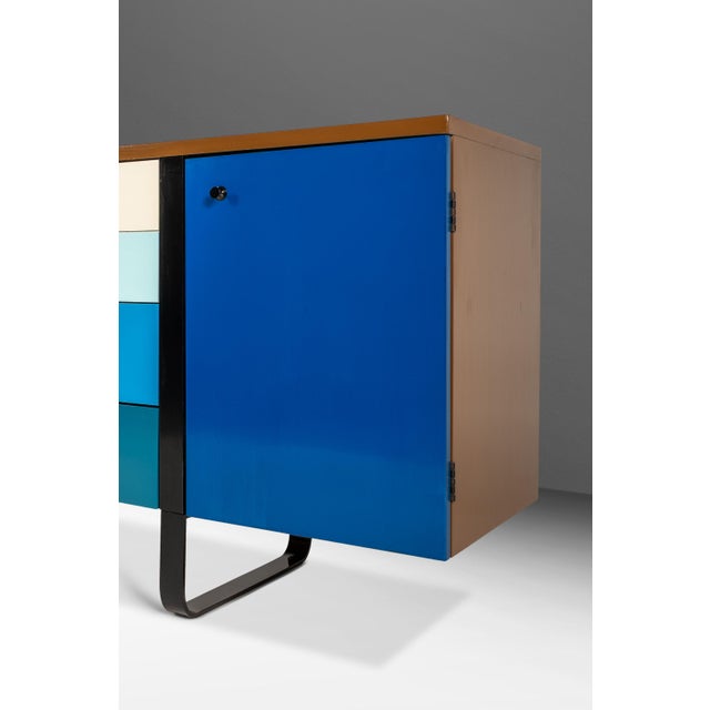 Restored Mid-Century Modern Sled-Based Credenza a Fusion of Inspiration After George Nelson and Finn Juhl, Usa, C. 1960s For Sale - Image 15 of 18
